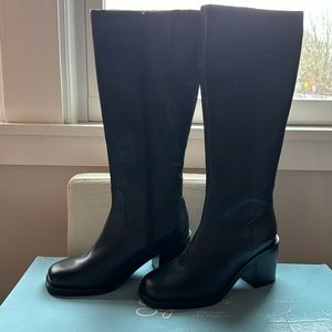 Seychelles Itinerary leather boot. NEW. Size 9 and 6.5 available